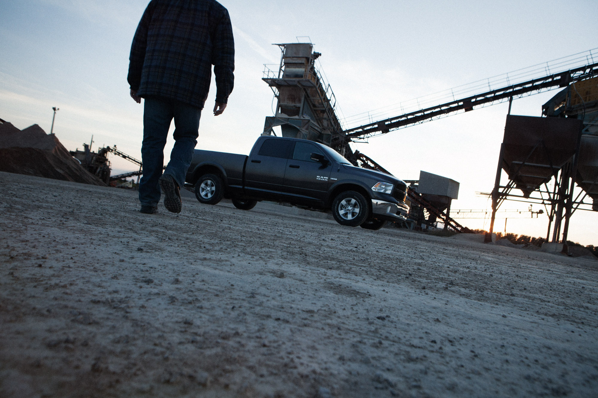 GravelDodge_3824